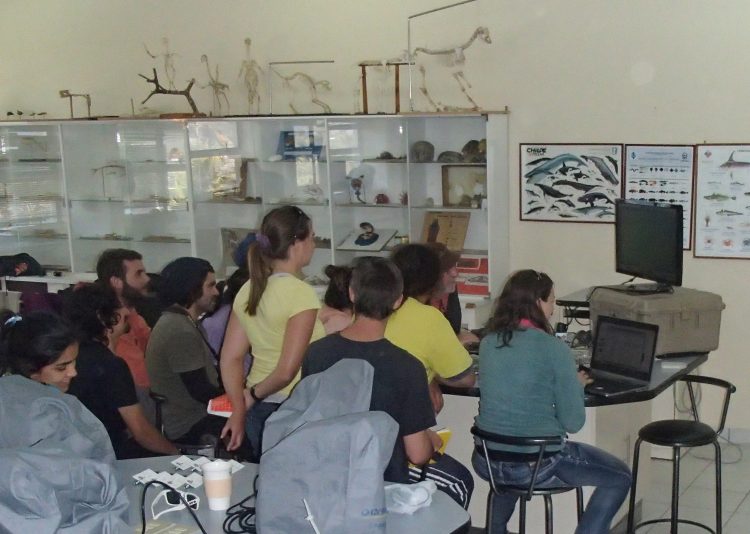 Image of students participating in an intensive course co-taught by Dr. Easton.